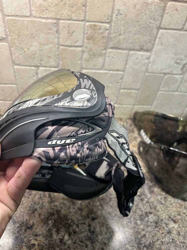 Dye i4 Paintball Mask & Lenses