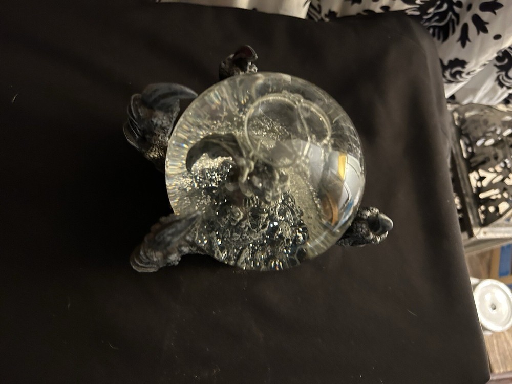 Gargoyle Decorative Piece