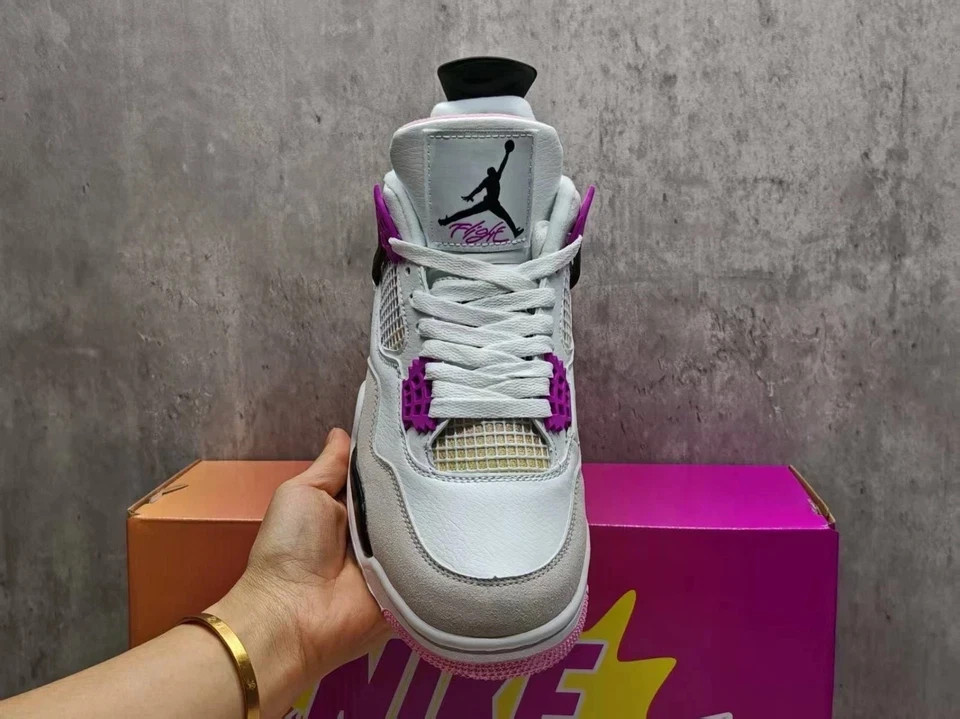MEN Jordan 4 Retro 'Comic' 2026 - All Size US 7-12