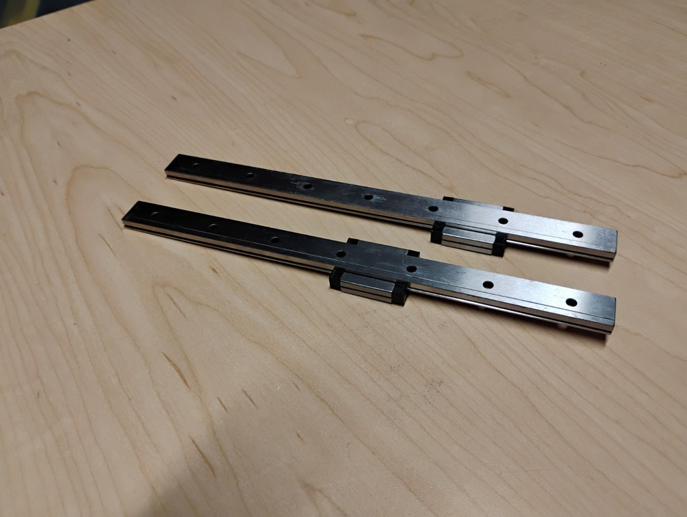 SET (2) IKO LWF14 Linear Rails (210 mm)