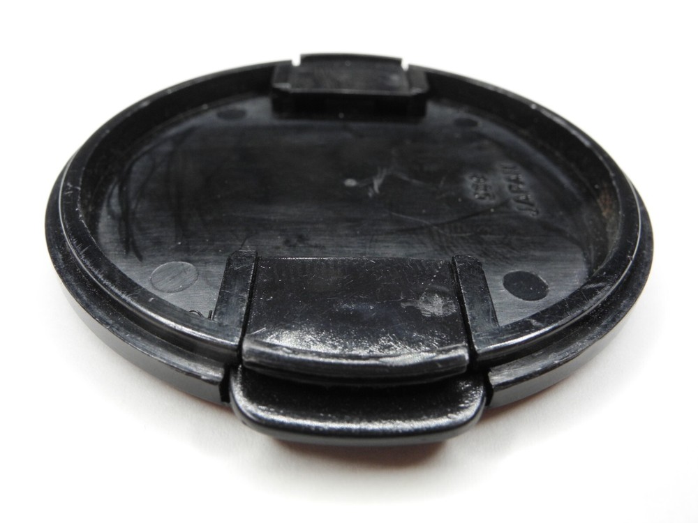 Mamiya 58mm Genuine Black Snap On Front Camera Lens Cap