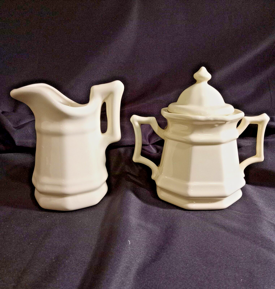 Lovely Ceramic Colonial Creamer & Covered Sugar Dish ~ Note Batwing Handles