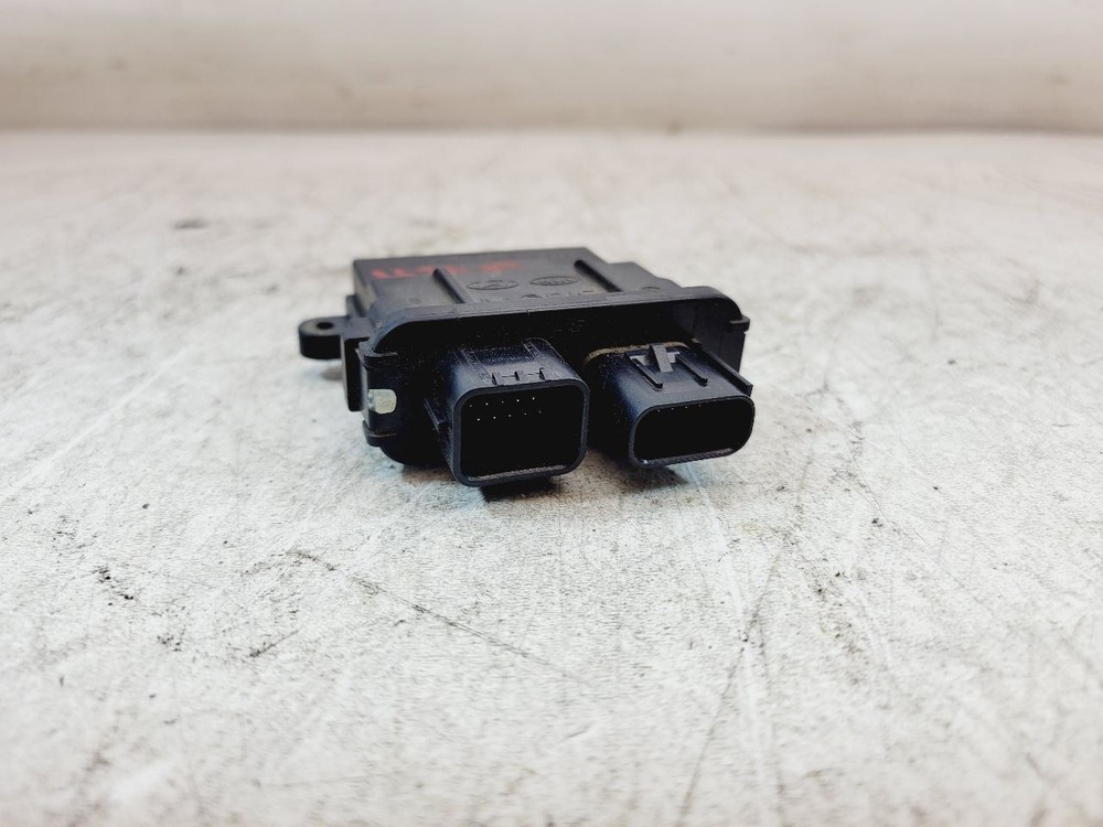 2011 2012 2013 2014 2015 2016 HYUNDAI ELANTRA RIGHT FRONT OCCUPATION POD SENSOR