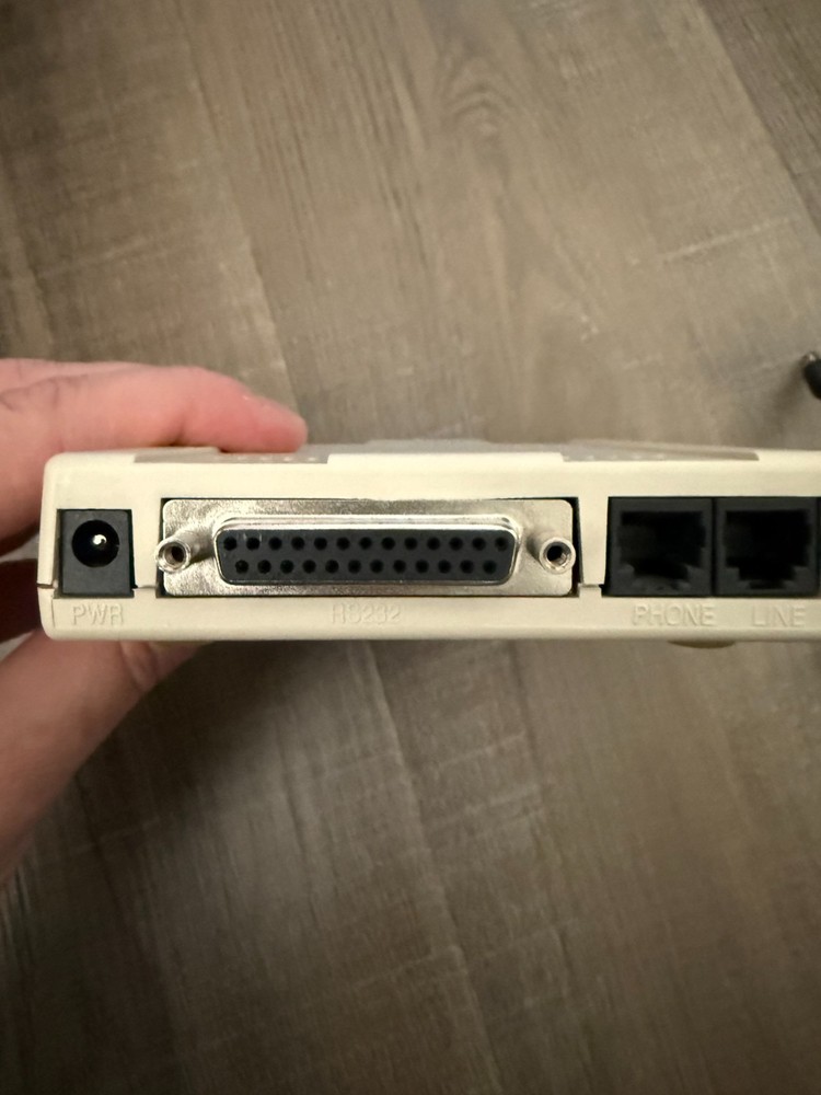 MultiTech Systems MT5656ZDX MultiModem 56 Kbps - A/C POWER TESTED