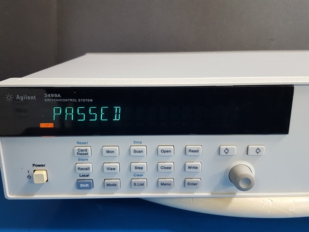 Agilent 3499A: Switch / Control System Main Frame (5600)