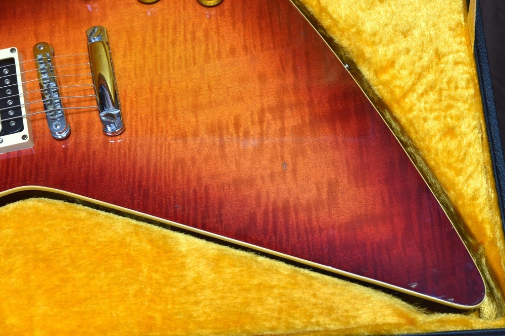 ARIAPROII EX-900 - CHERRY SUNBURST