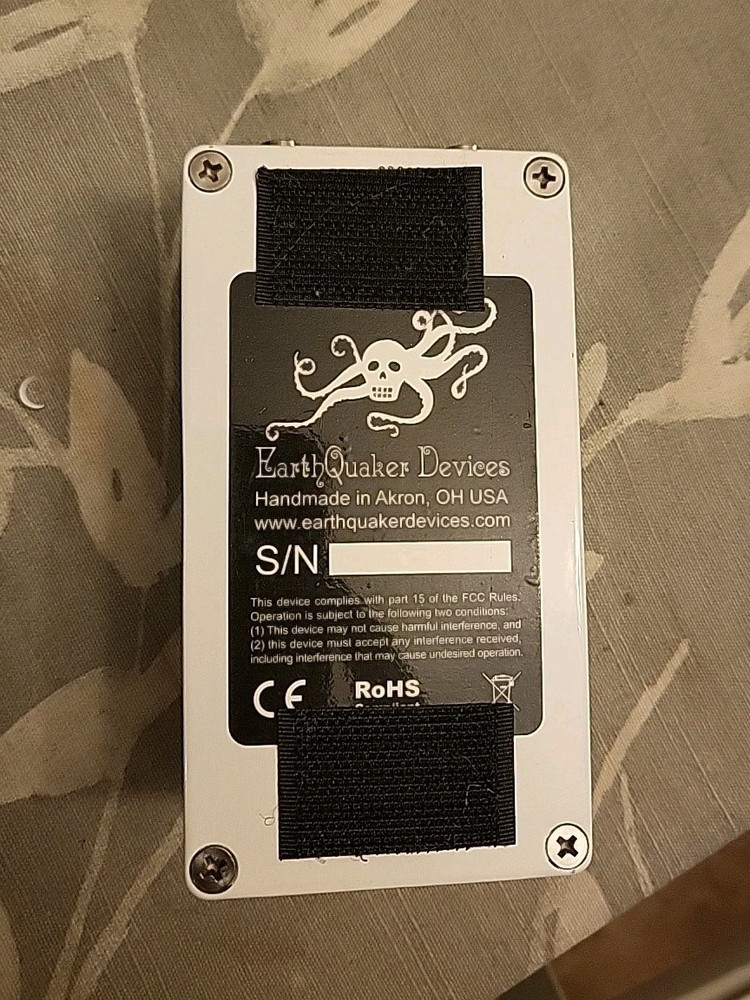 EarthQuaker Devices Levitation Reverb