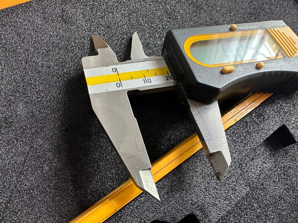 Asimeto 6 Inch Digital Caliper
