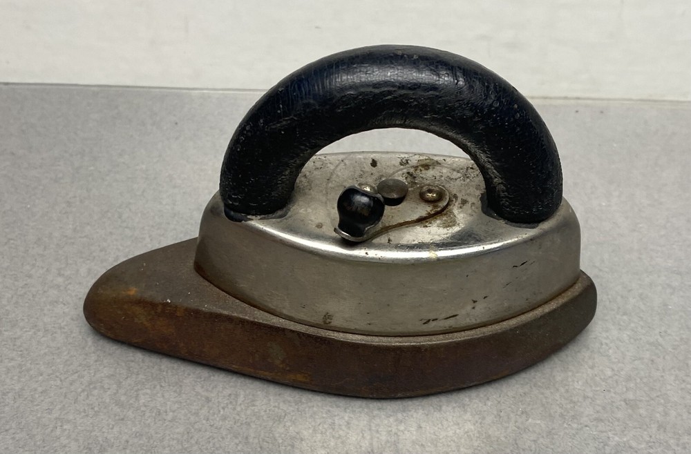 Antique Asbestos Sad Iron Collars Detachable