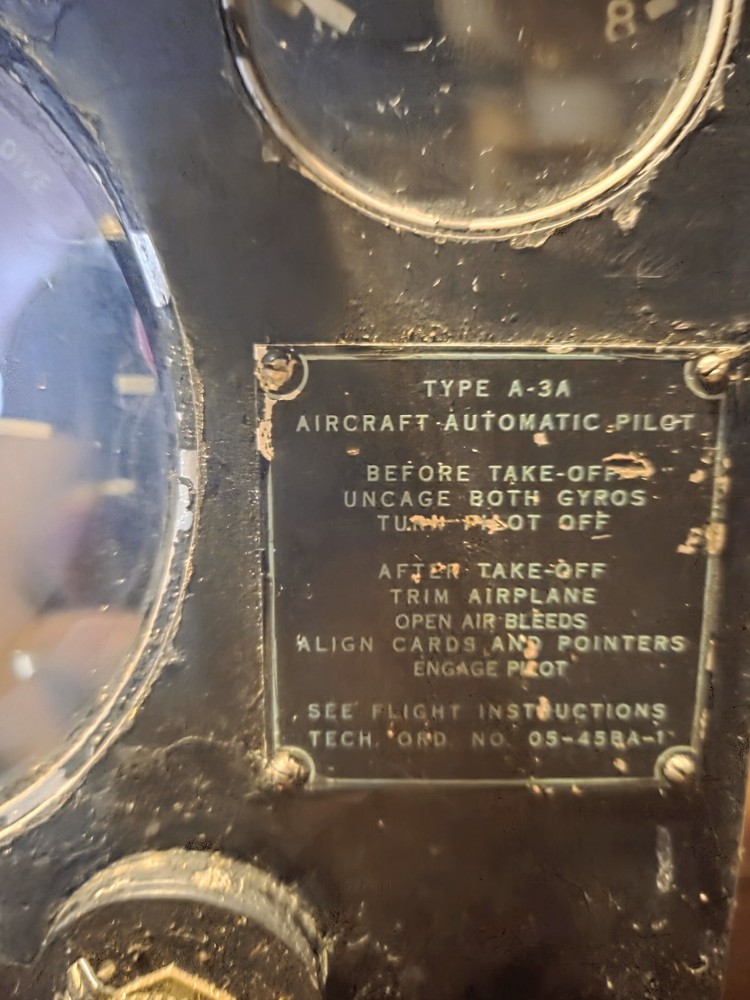1945 Type A-3A Automatic Pilot