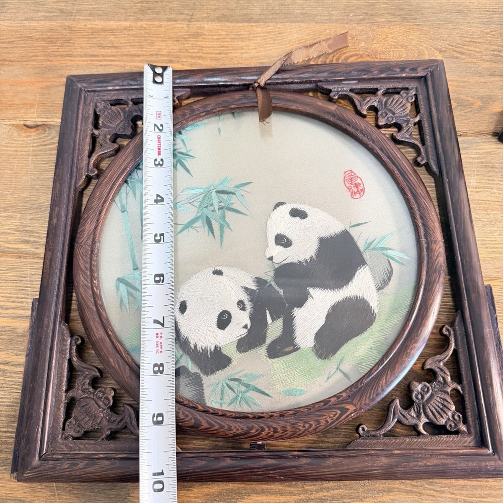 Double-Sided Panda & Bamboo Silk Thread Moving Round Picture Wooden Frame