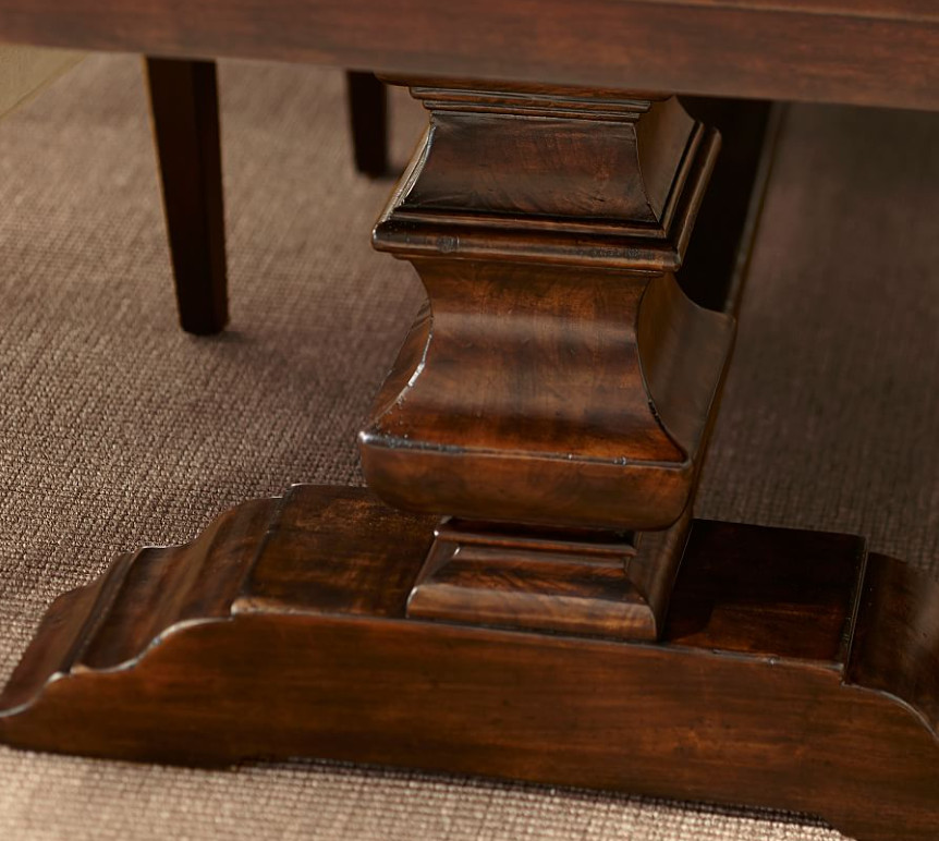 Pottery Barn - Banks Extendable Dining Table (76"-128")