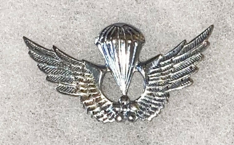 ROK / SKN Army Basic Airborne Jump Wing