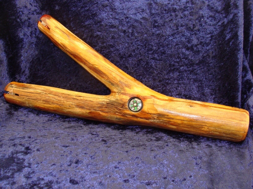 DIVINING ROD w/Compass ~ 13” Long ~ Very Excellent Condition ~