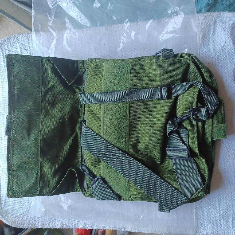 USGI M40 Protective Mask Carrier New