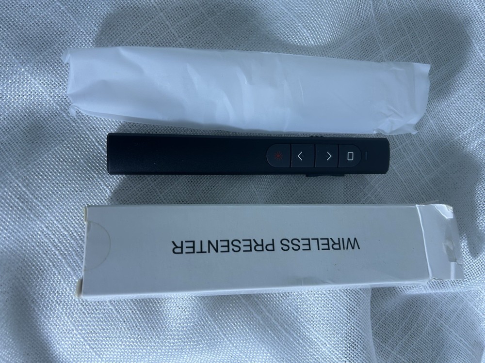 Presentation Clicker RF061