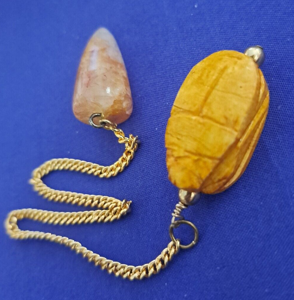 Crackle Quart & Scarab Pendulum