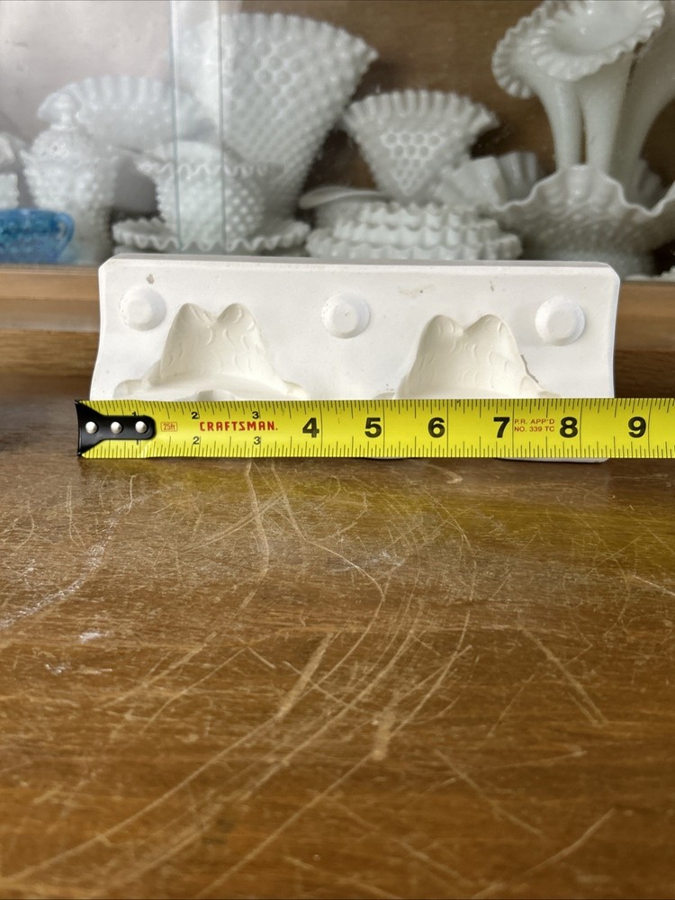 Ceramic Slip Casting Mold “Garfield Peeking With Paws”
