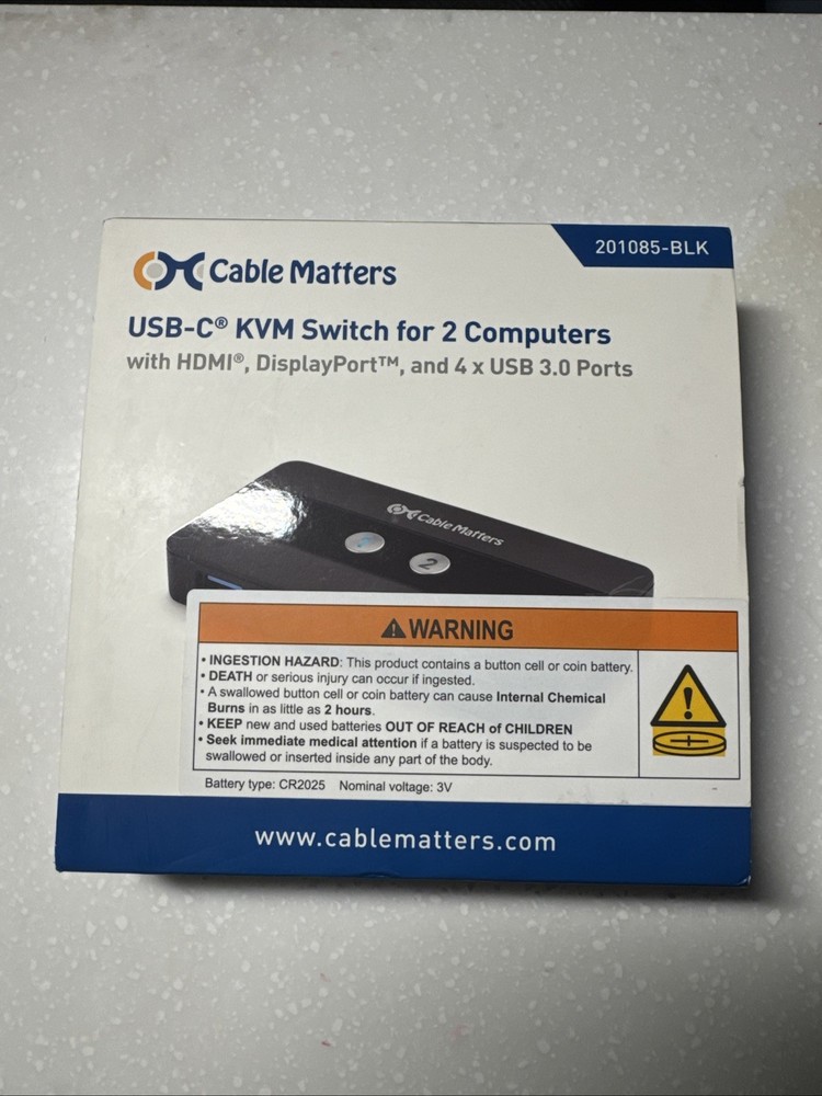Cable Matters Dual 4K 60Hz USB C KVM Switch 2 Computers/KVM Switch USB C w/HDMI