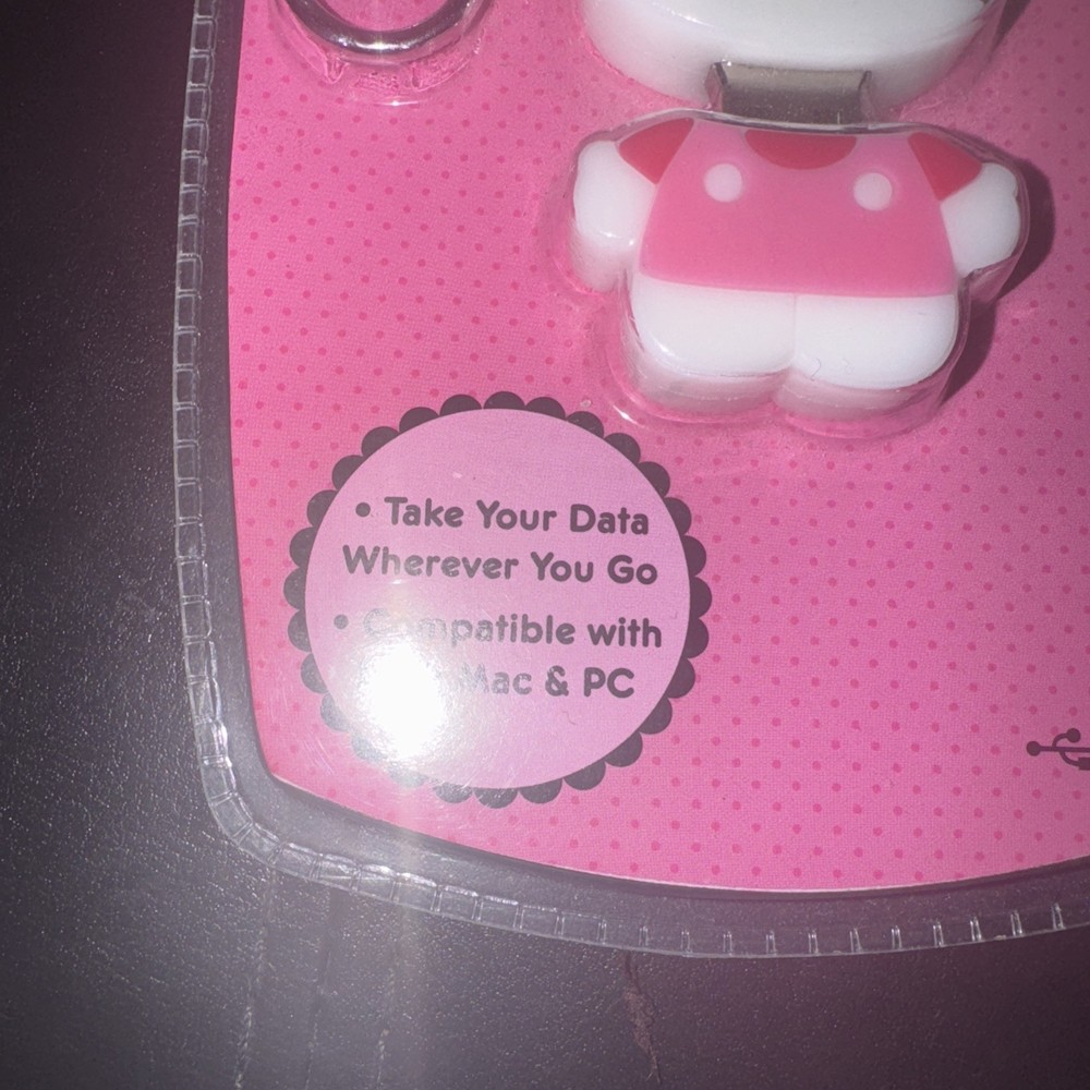 Hello Kitty 4GB USB Flash Drive Compatible With Both PC And Mac
