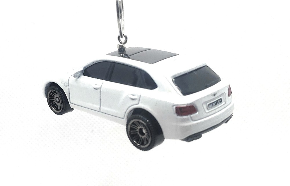 Christmas Ornament for 2018 Bentley Bentayga White