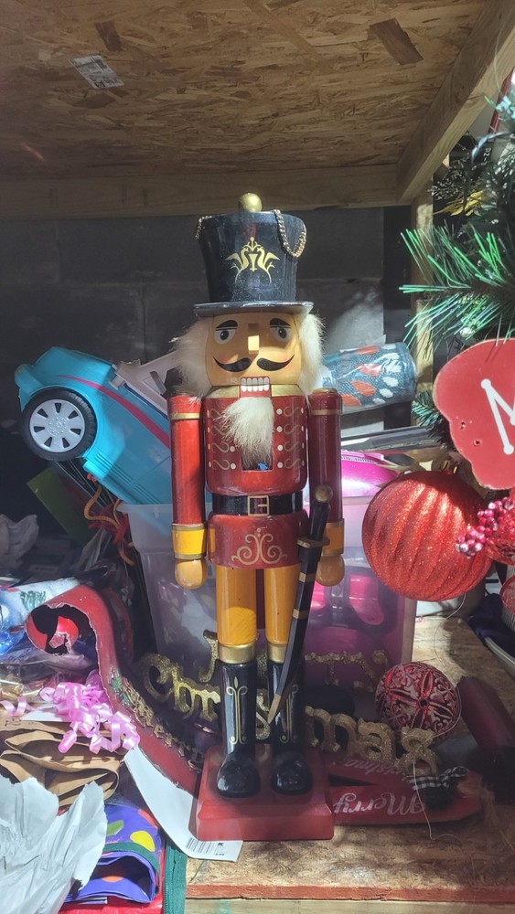 23" NUTCRACKER SOLDIER