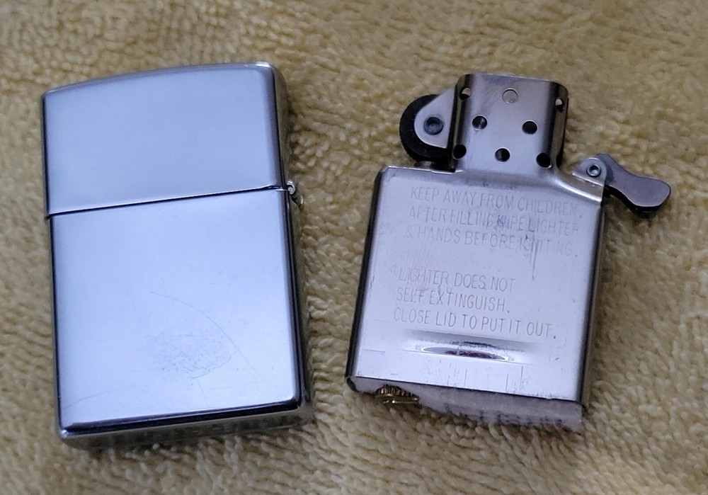 ZIPPO THE BENJAMIN 2005 LIGHTER