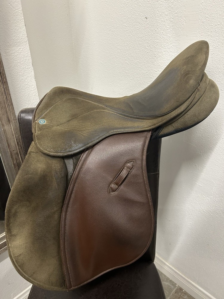 K & M Saddle Synthetic/Suede 17