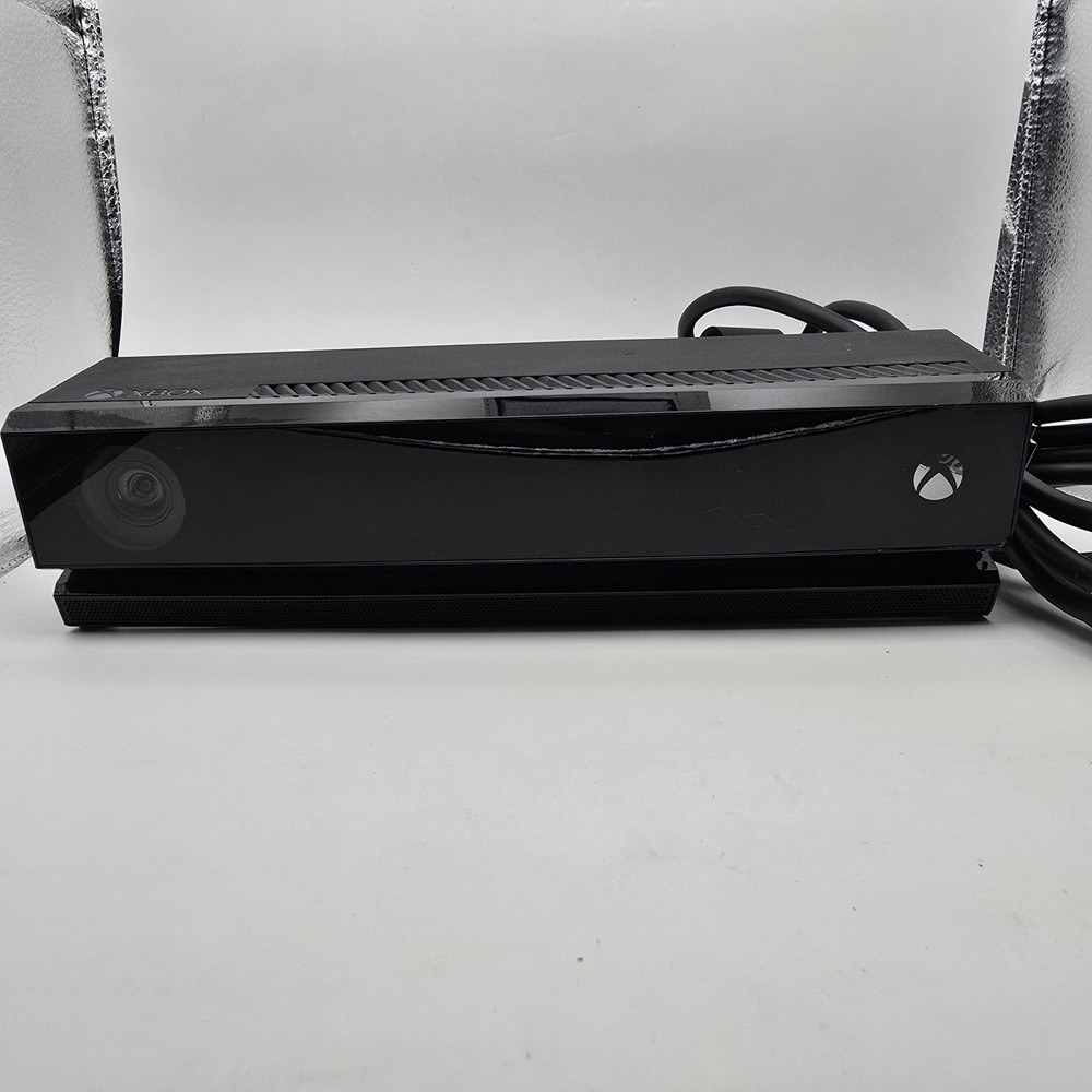 Microsoft Xbox One Kinect Sensor Dance Central- Model 1520 (Open Box)