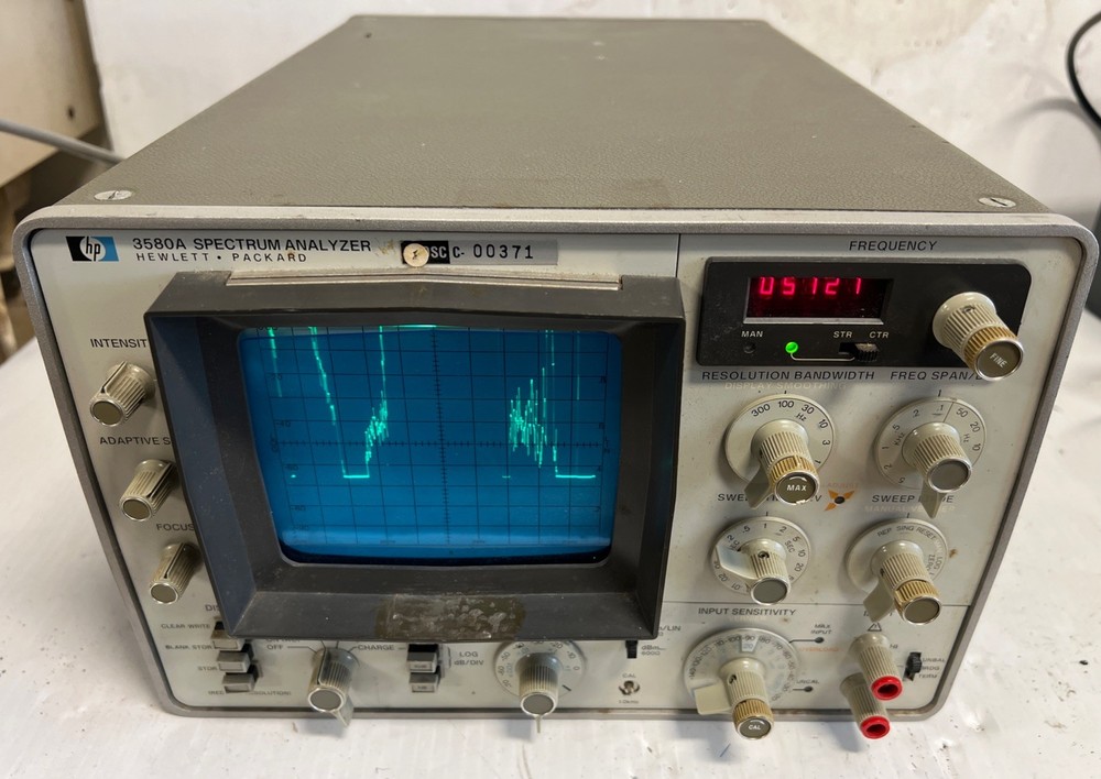 HP 3580A SPECTRUM ANALYZER TESTED WORKS 30 DAY RETURNS