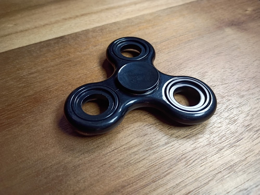NEW Fidget Spinner Toy - SHIPS FROM US