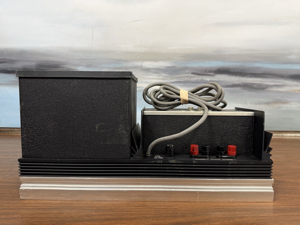 Crown D-150 Power Amplifier – Works Great - TESTED