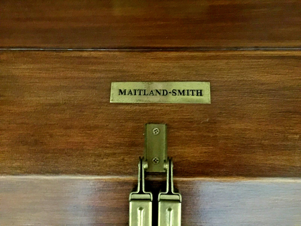 MAITLAND SMITH Leather Storage Trunk With Tray Insert