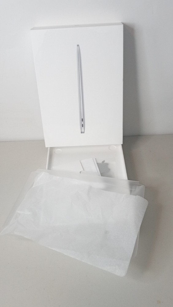 Apple iPad 64GB 9th Generation + MacBook Air empty boxes + Inserts ONLY No iPad