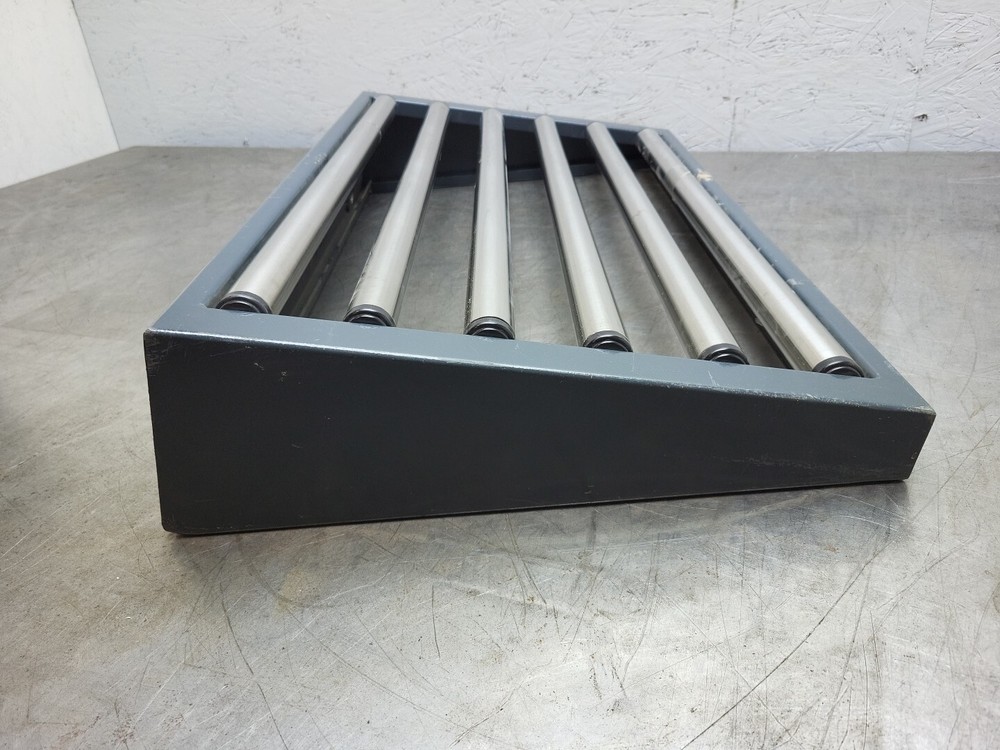 Advantage Machinery Infeed Or Exit Roller Extension Table 30" W x 17-1/4 L