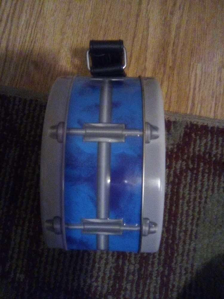 Grateful Dead Skeleton Tin Drum Lunch case 2000 Excellent Condition