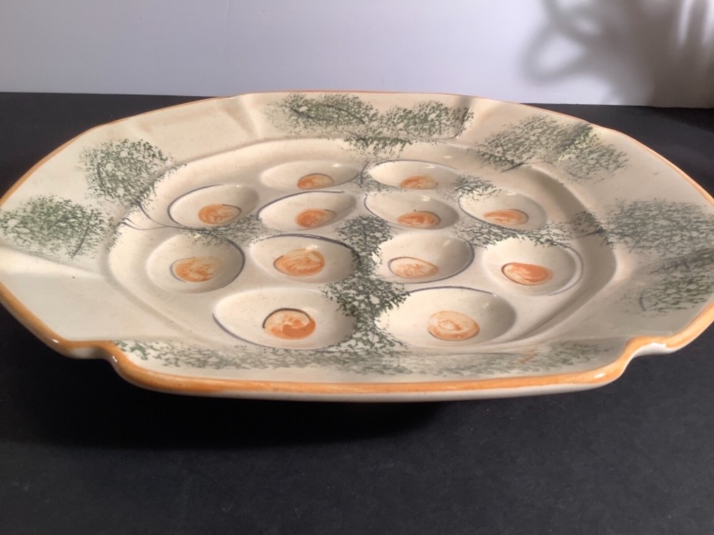 Vintage Designcraft Ceramic Deviled Egg Platter 11.5” Plate 402 Made in USA