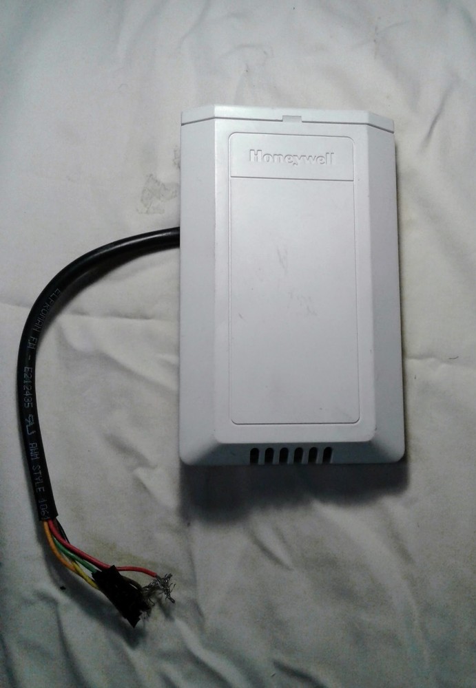 CO2 Sensor HONEYWELL C7232A1016 / C7232A1016 (USED)