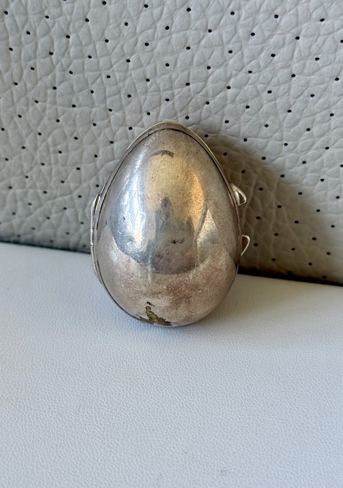 Vintage Solid Sterling Silver 925 Green Enamel Hinged Egg Shape Trinket Box/Pot