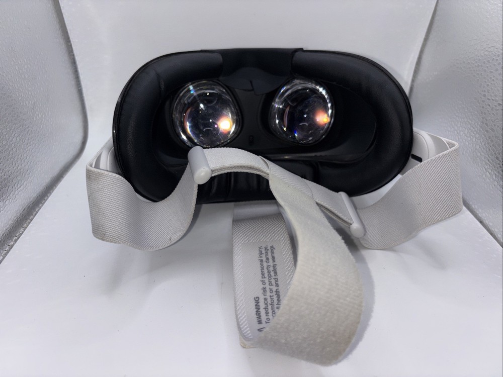 Meta Oculus Quest 2 VR Headset 128GB - HEADSET ONLY - Tested -