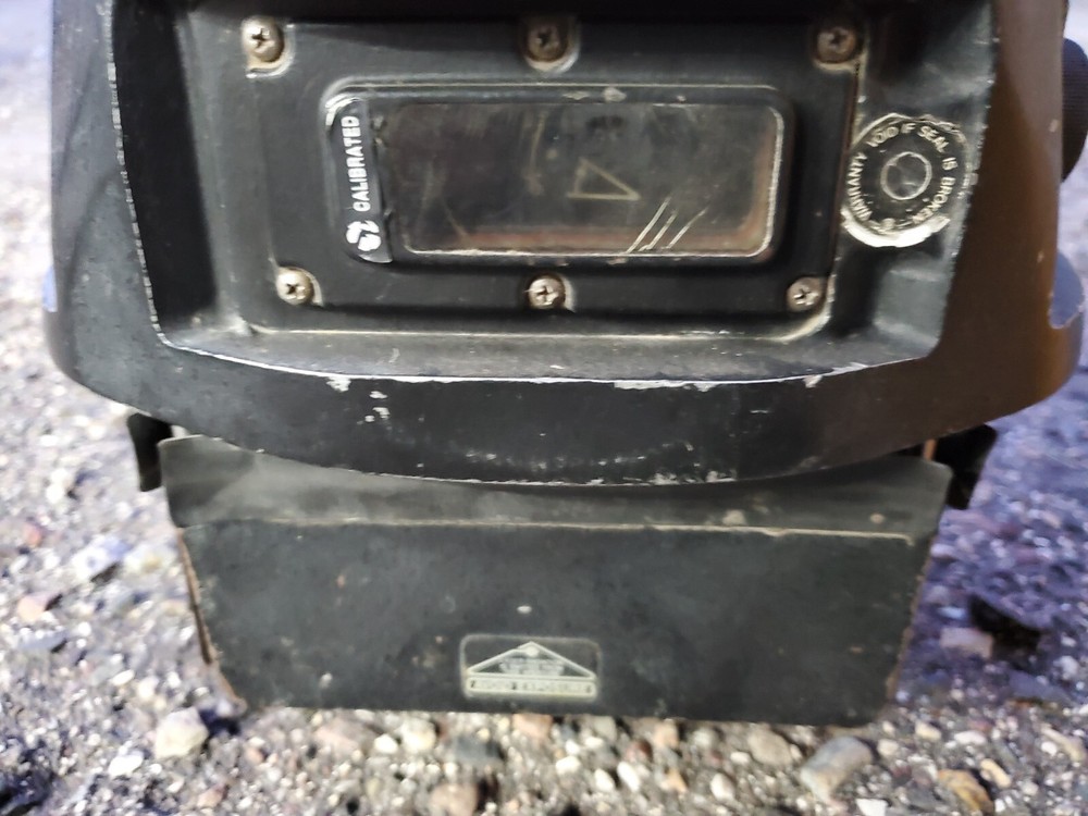 Spectra-Physics 945L Laserplane Transmitter w/ Hard Case Untested As Is