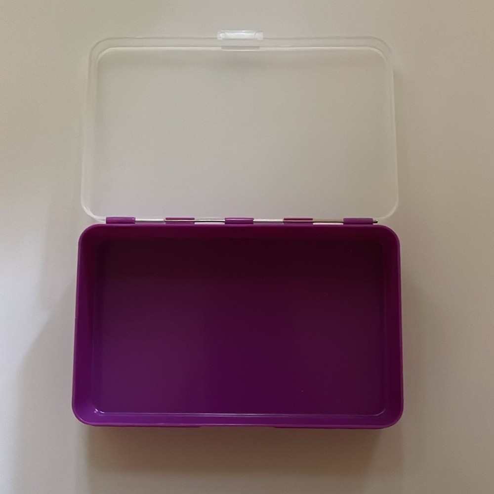 💜 Purple Storage Box with Assorted Beads