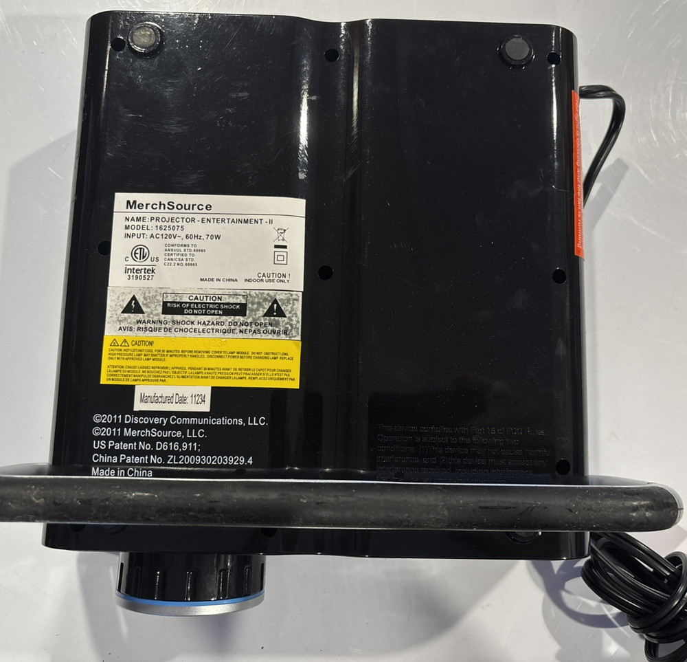 2011 PreOwned Discovery Wonderwall Projector 1625075