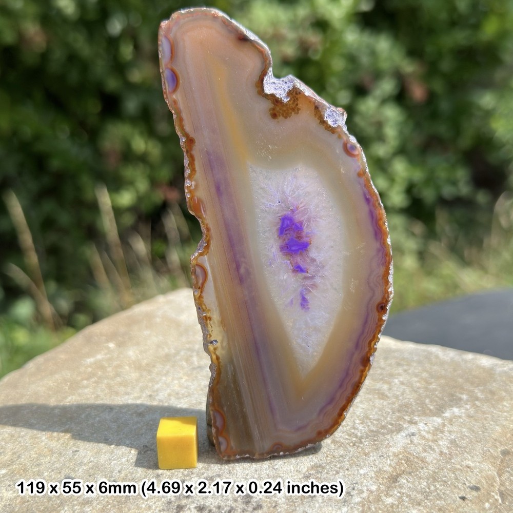 Agate slice for spiritual connection and intuition