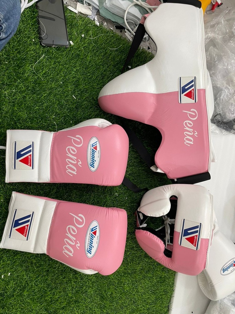 CUSTOM ORDER GLOVES(AND OR SET)