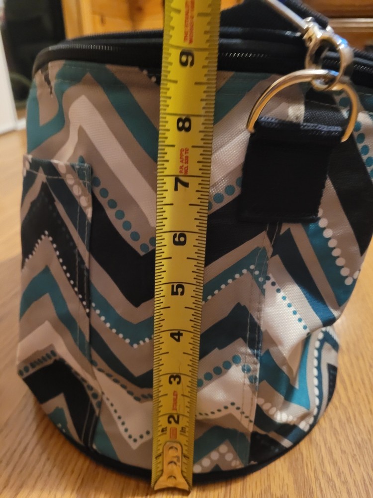 THIRTY ONE DOTTY CHEVRON SOFT INSULATED COOLER BAG
