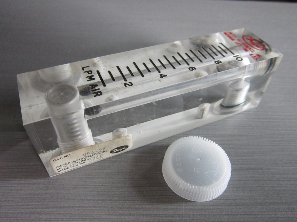 DWYER VFA-24 FLOWETER