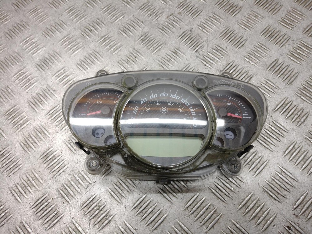 2015 PIAGGIO BEVERLY  Speedo Clocks