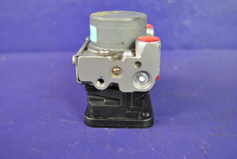 13-17 Kawasaki Ninja 300 EX300 B ABS Pump Unit Module OEM