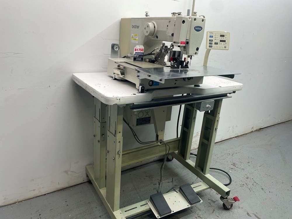 Pre-owed Original Brother BAS-311G-01A Direct Drive Programmable Pattern Sewer